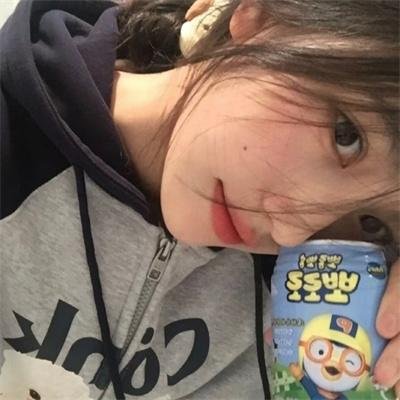雷娜·贝克的故事